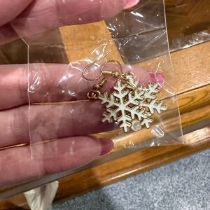 Snowflake Dangle Earrings | Snowflake Earrings | Christmas Earrings